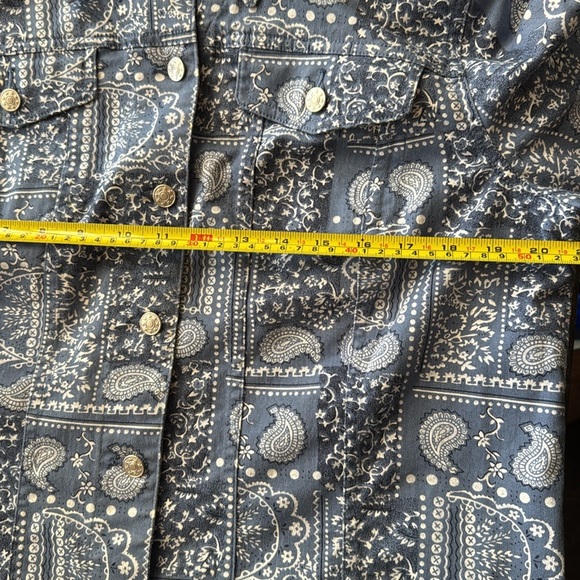 Charter Club Light Weight Button Down Jacket - Picture 8 of 8